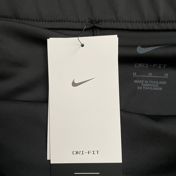 Nike Dri-FIT UV Ace Golf Skort (299) - Picture 2 of 14